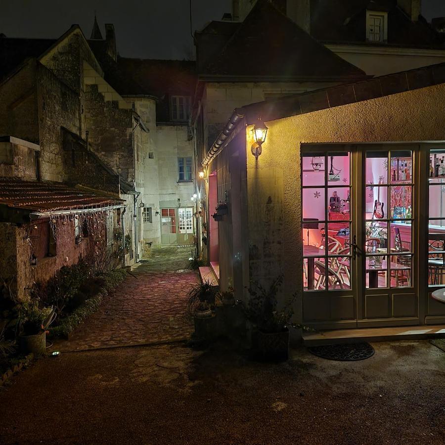 La Little Maison Loches Bagian luar foto